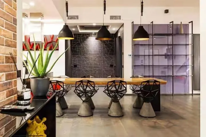 شقة Readhostprofile! Luxury Penthouse Near Duomo ميلان