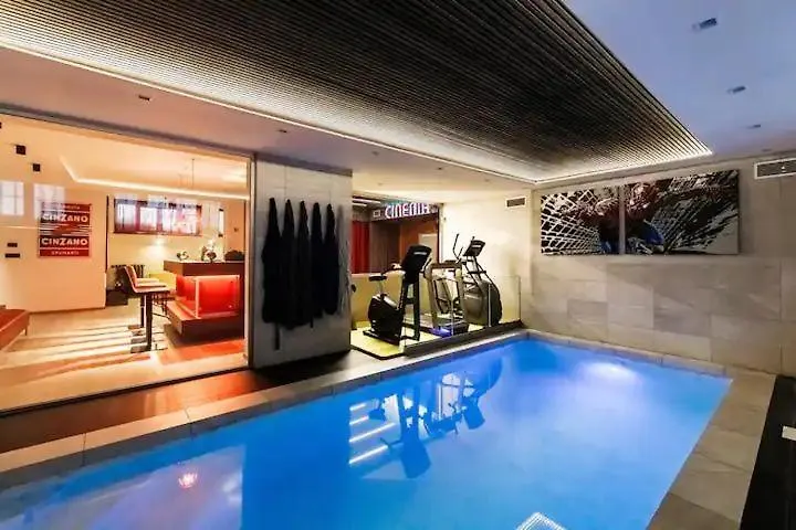 Readhostprofile! Luxury Penthouse Near Duomo Διαμέρισμα Μιλάνο 0*,  Ιταλία