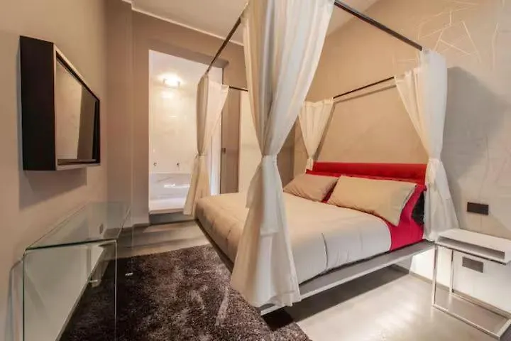 Readhostprofile! Luxury Penthouse Near Duomo Διαμέρισμα Μιλάνο